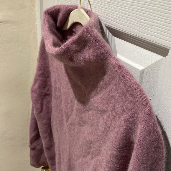 VINCE 100% cashmere turtleneck sweater - Picture 5 of 13